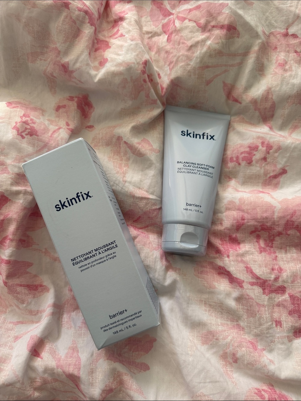 Skinfix Balancing Soft-Foam Clay Cleanser - White new unopened sealed